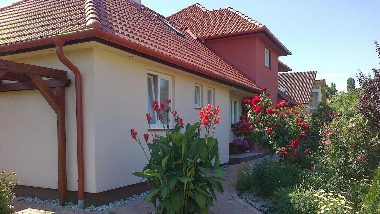 Ferienhaus Judit Alsóörs المظهر الخارجي الصورة