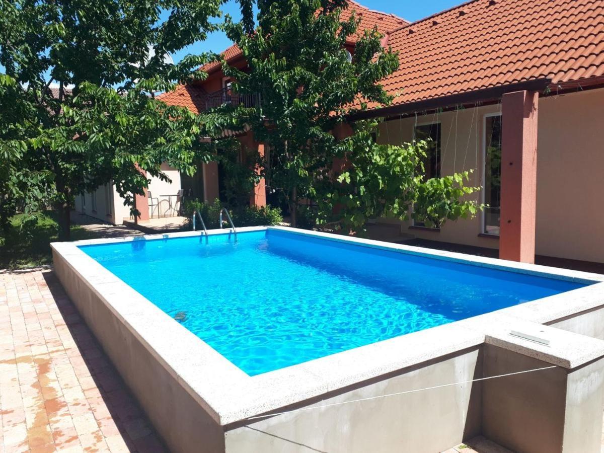 Ferienhaus Judit Alsóörs المظهر الخارجي الصورة